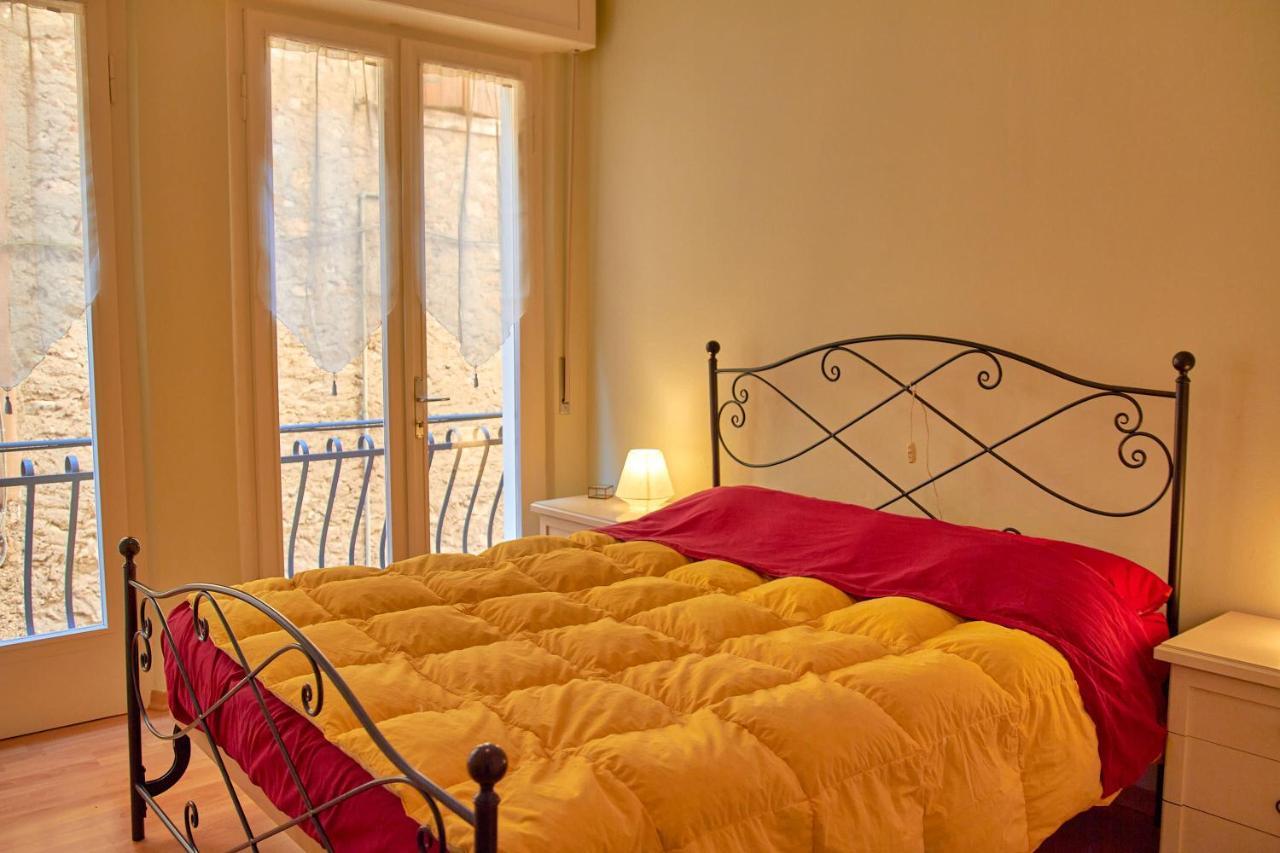 Apartmentsgarda - Residenza Dei Navigatori Torri Del Benaco Exterior foto