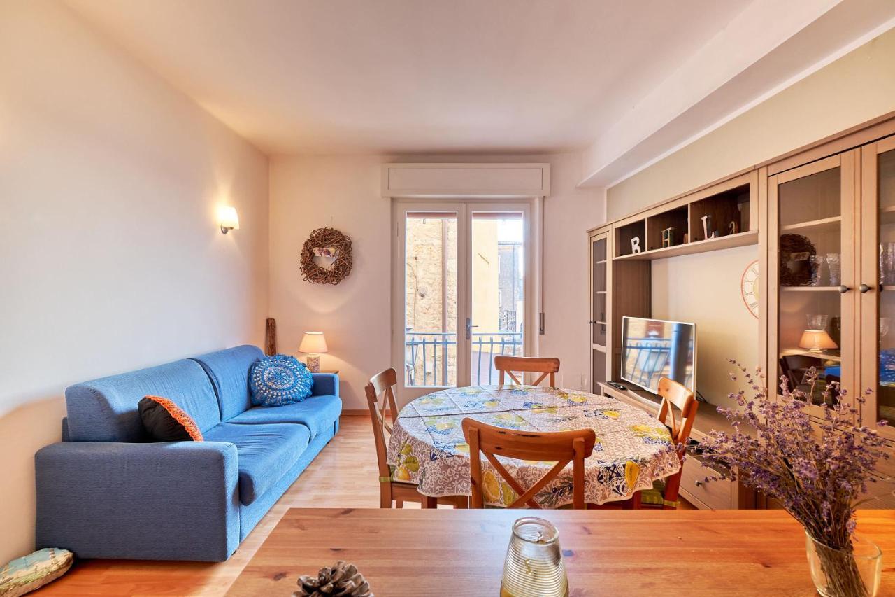 Apartmentsgarda - Residenza Dei Navigatori Torri Del Benaco Exterior foto