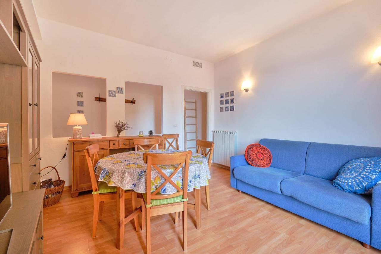 Apartmentsgarda - Residenza Dei Navigatori Torri Del Benaco Exterior foto